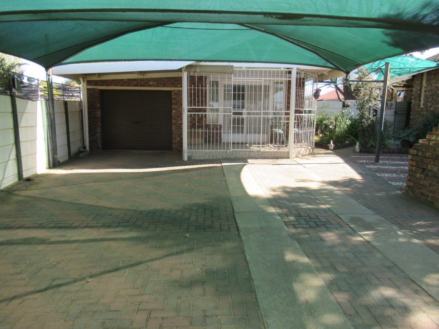 3 Bedroom Property for Sale in Flamingo Park Free State